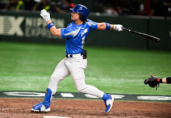 Dominic Fletcher batting for Team Italy