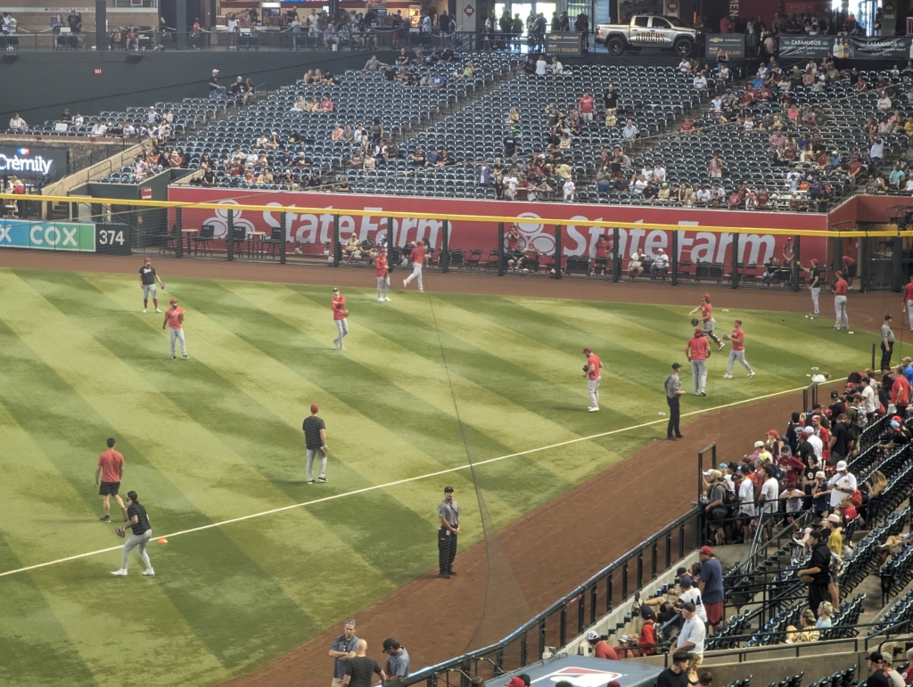 Reds warming up before their game against the Diamondbacks
