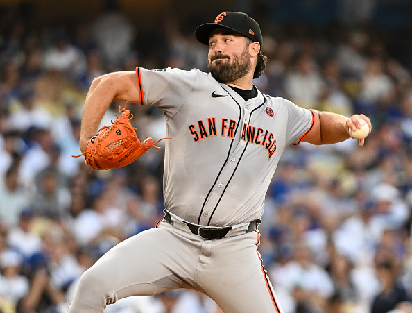 Robbie Ray Throws Five No-Hit Innings in Giants Debut