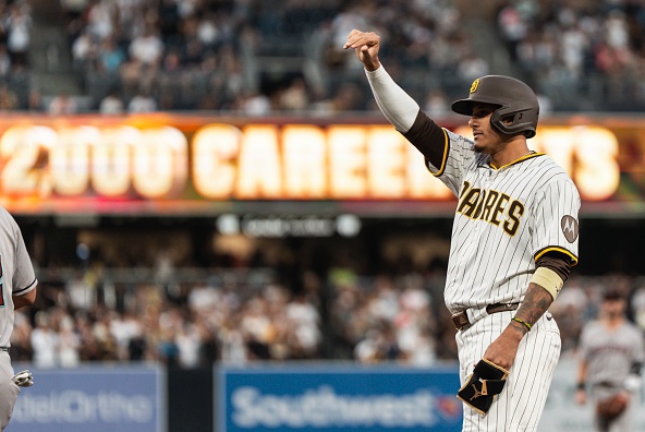 Manny Machado Records 2000th Career Hits