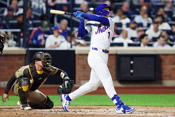 The New York Mets rode an early offense attack and strong pitching from Clay Holmes and Sean Manaea to defeat the San Diego Padres