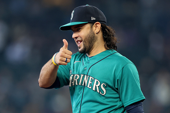 Eugenio Suarez flashing a thumbs up. Suarez joined the Diamondbacks Wednesday after a trade with the Seattle Mariners.